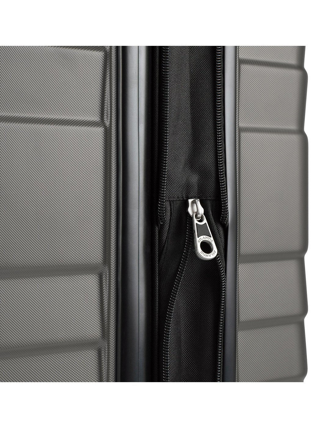 Close up of expandable zipper on Atlantic Horizon Hardside 24" Expandable Spinner in moss green grey colour