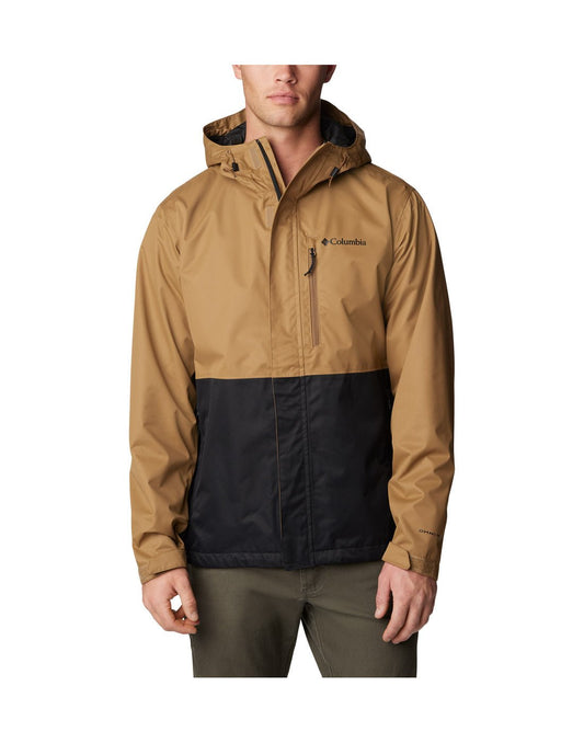 Product Image – Front view of a man wearing Columbia Men's Hikebound™ Rain Jacket in Delta black, zipped up. 