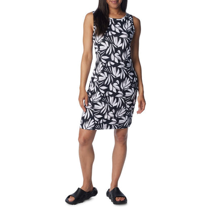 Front view of a woman wearing Columbia Women's Chill River™ Printed Dress in black areca print.