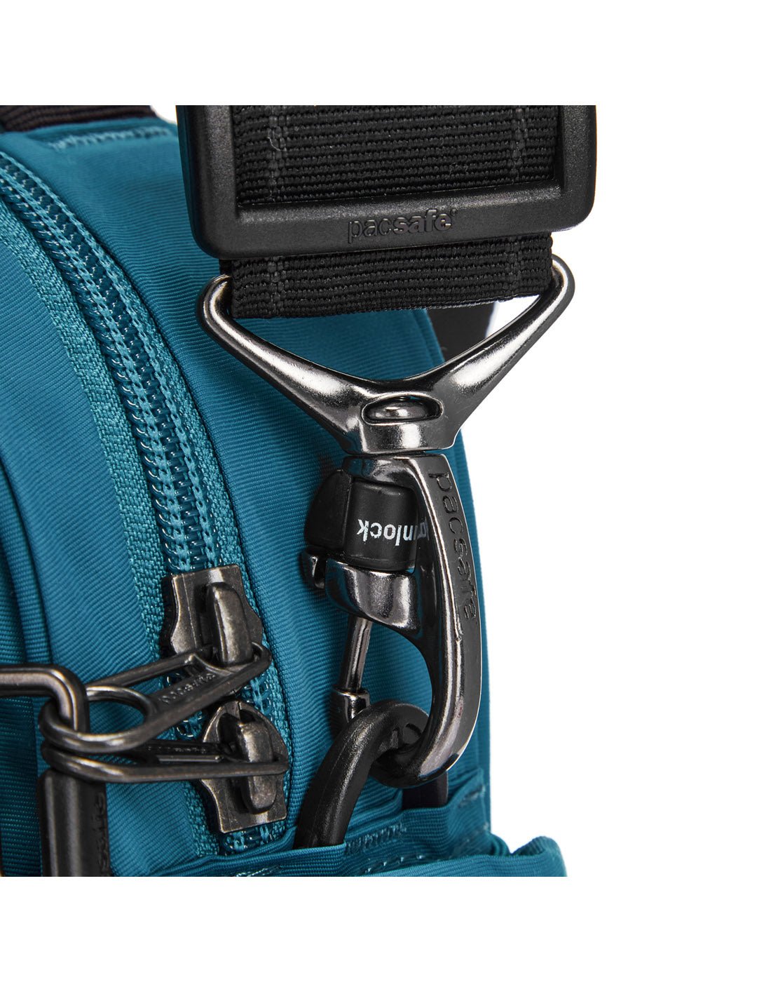 Close up of TurnNLock clip on shoulder strap