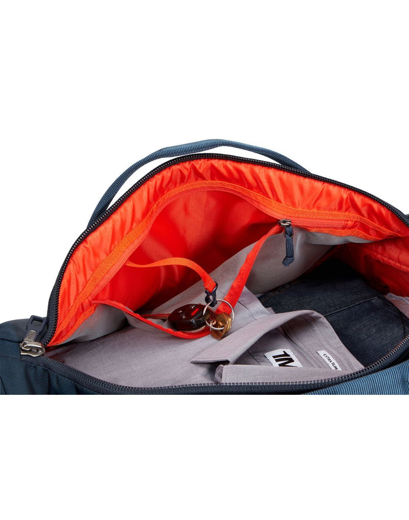 Thule subterra 45L mineral colour duffel bag internal mesh pocket