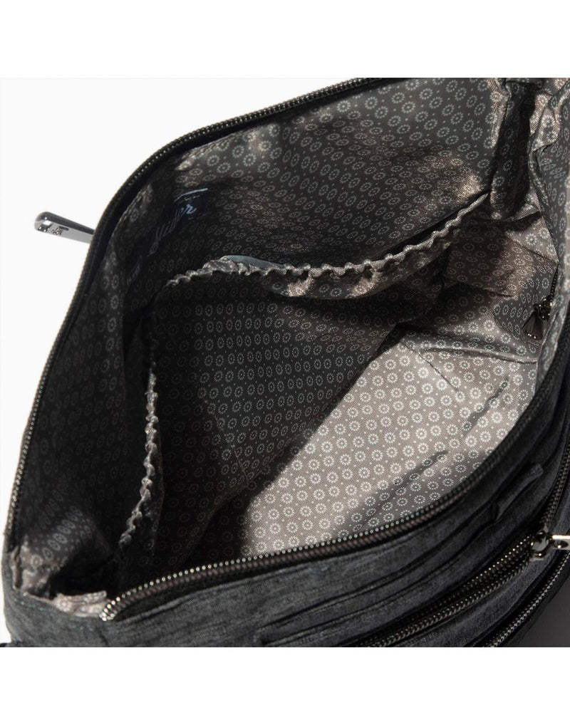 Lug slider midnight black colour crossbody purse close up view