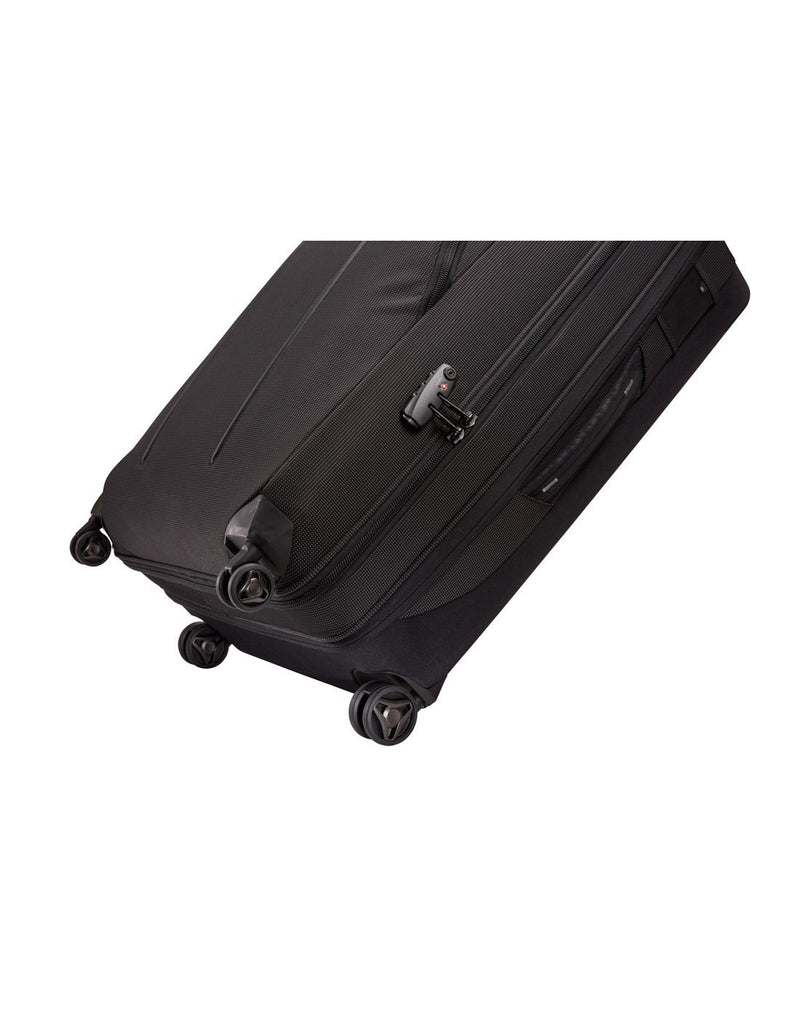 Thule crossover 2 spinner 30" black colour luggage bag wheels
