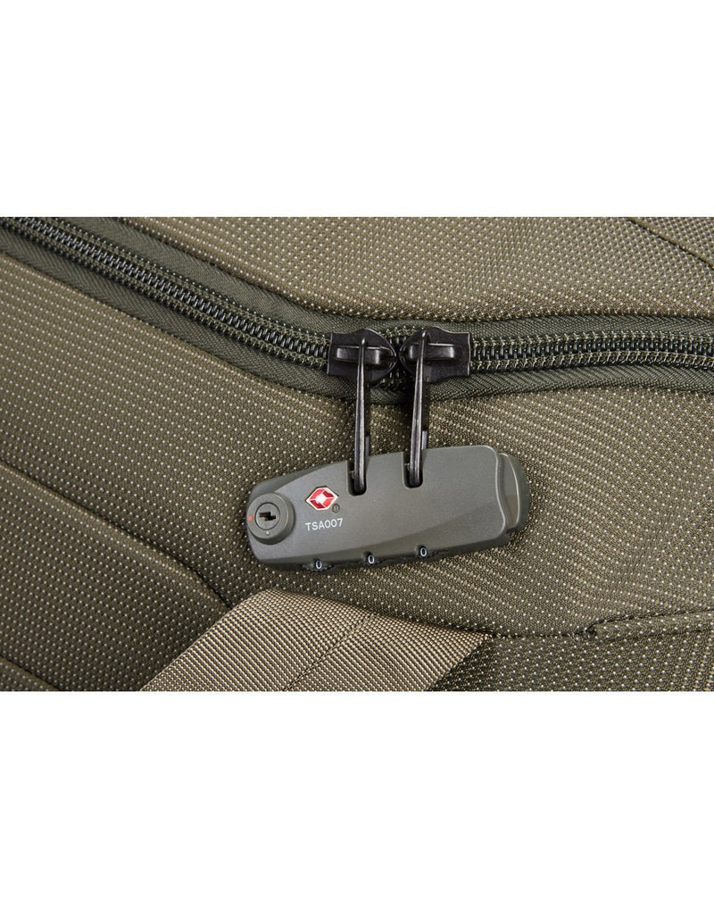 Thule crossover 2 wheeled forest night colour duffel bag TSA lock