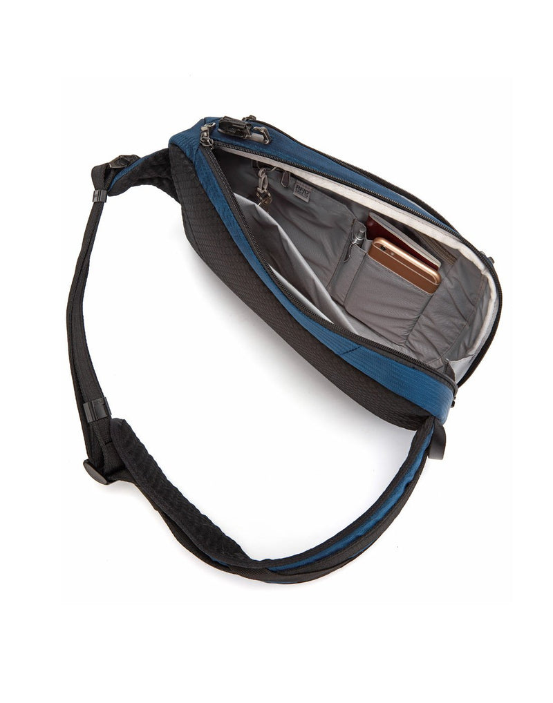 Pacsafe vibe 325L ECONYL anti-theft ocean colour recycled sling pack interior view