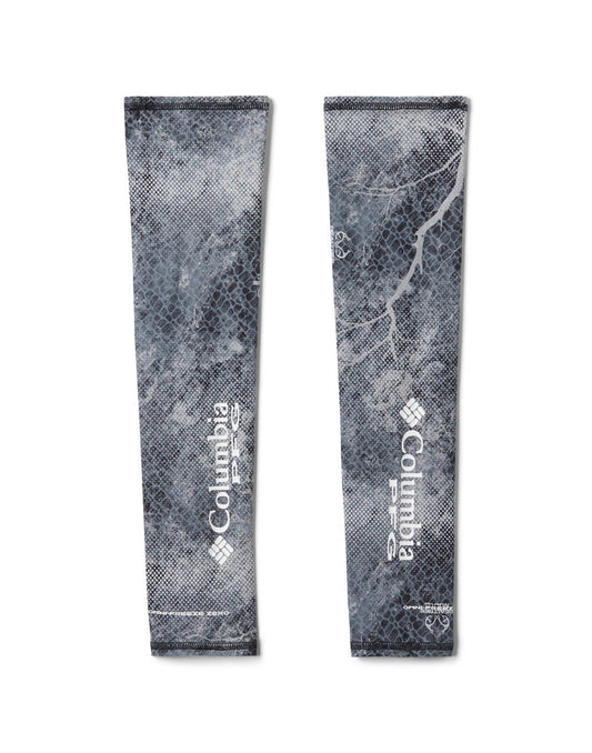 Product Image – Columbia freezer zero™ arm sleeves black mako colour front view