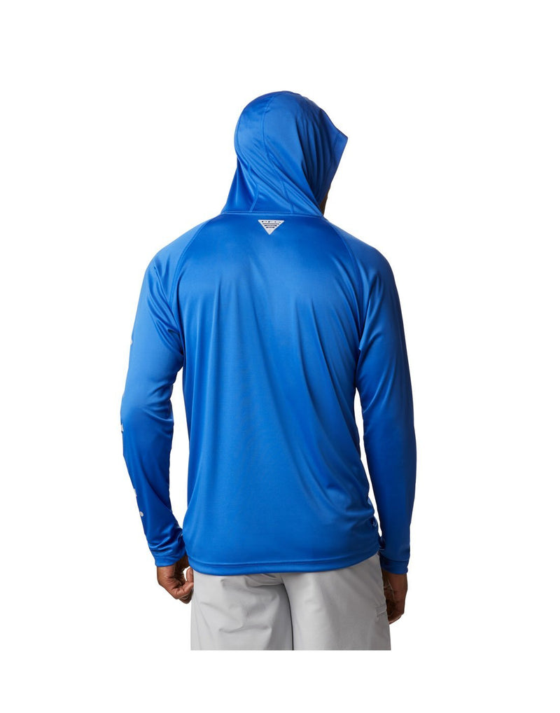 Men wearing vivid blue colour columbia men's hoodie back view