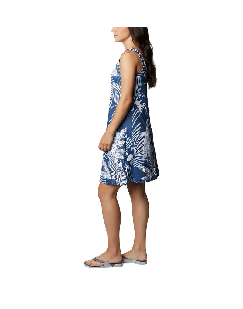 Woman wearing Columbia Women's PFG Freezer™ III Dress - Carbon Stencil Hibiscus Print, side view