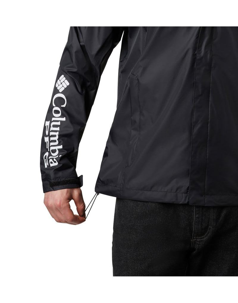 Men wearing columbia men's pfg storm™ black/grey colour jacket sleeve close-up view