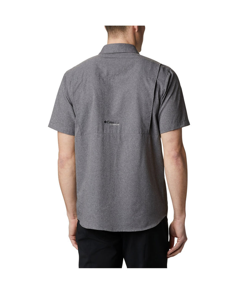 Men wearing grey colour columbia men's short sleevs shirt back view
