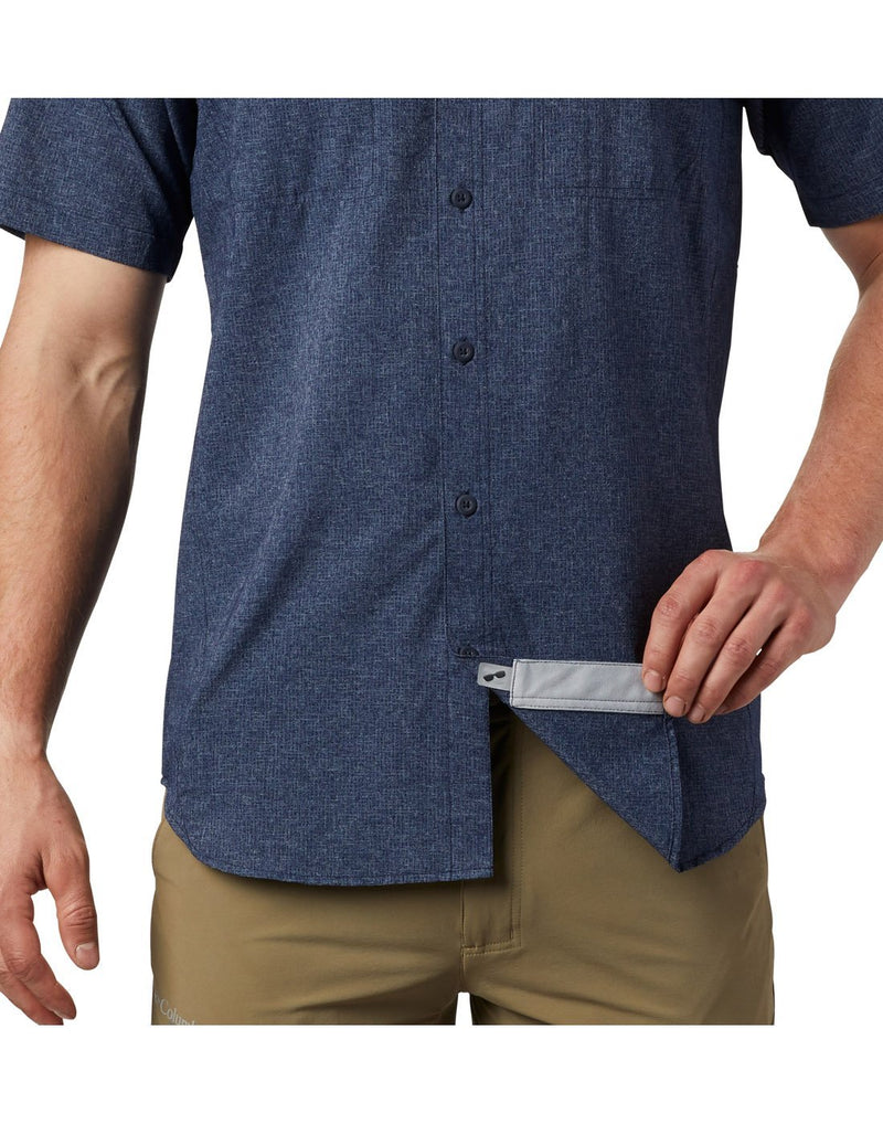 Men wearing navy colour columbia men's short sleevs shirt inner view