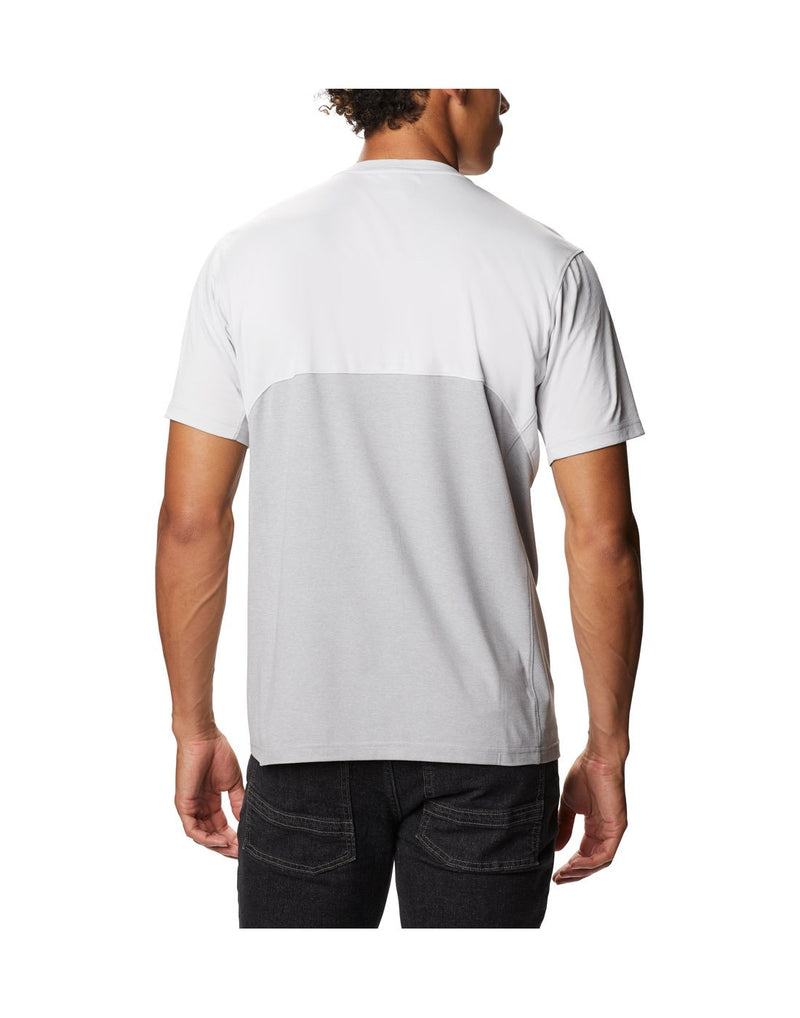 Model wearing Columbia Men's Zero Ice Cirro-Cool™ Short Sleeve Shirt - nimbus grey, back view