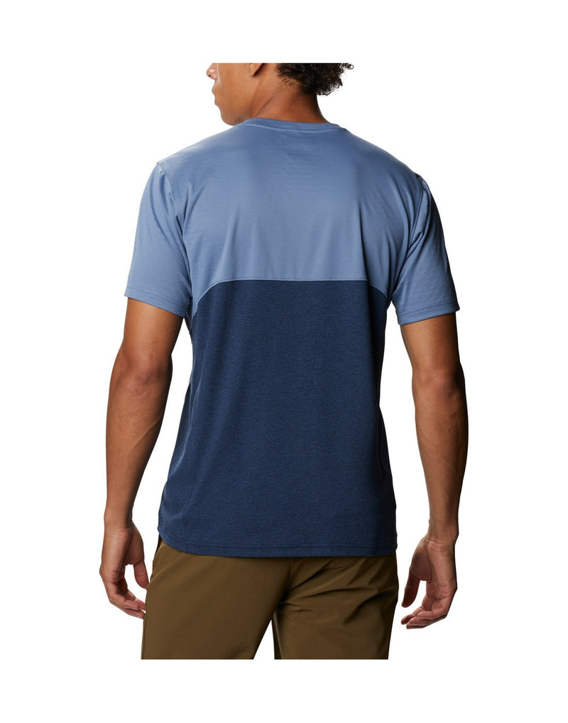 Model wearing Columbia Men's Zero Ice Cirro-Cool™ Short Sleeve Shirt - bluestone, back view