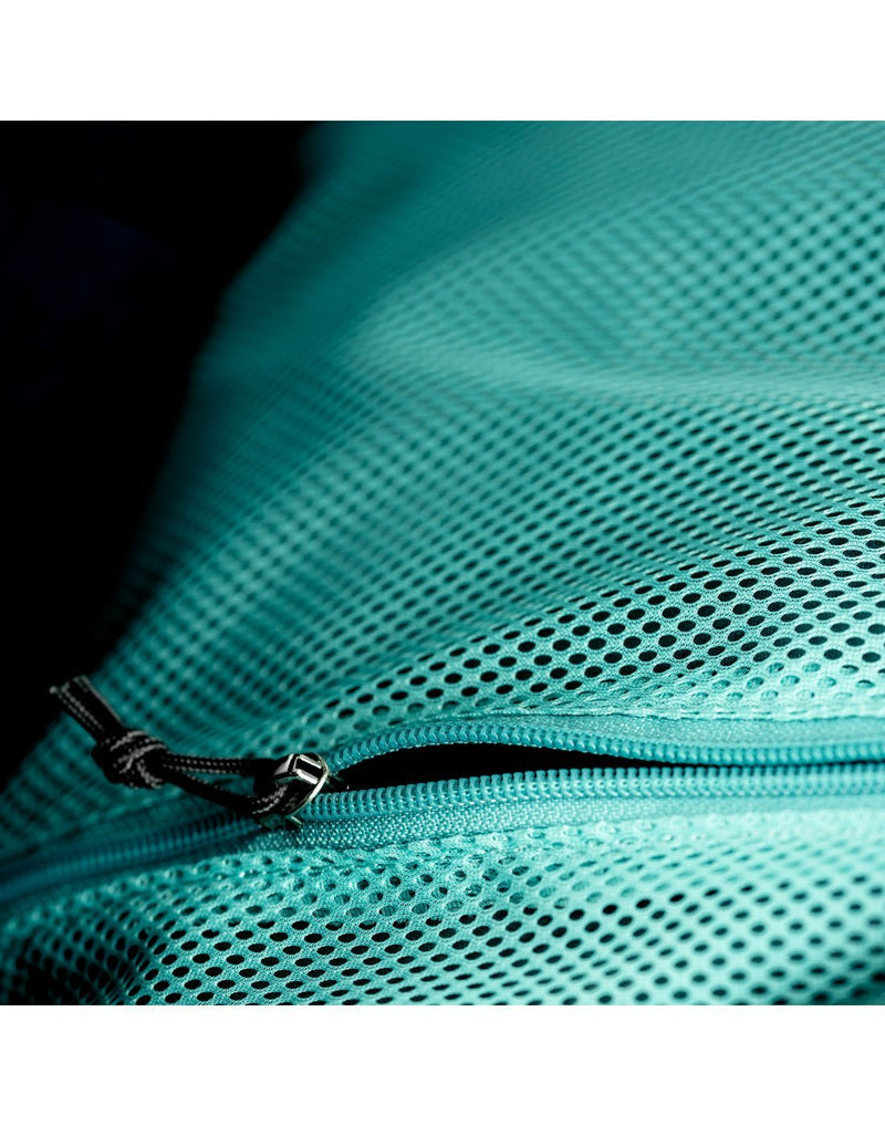 Osprey fairview 40 rainforest green colour women's backpack inner front pocket