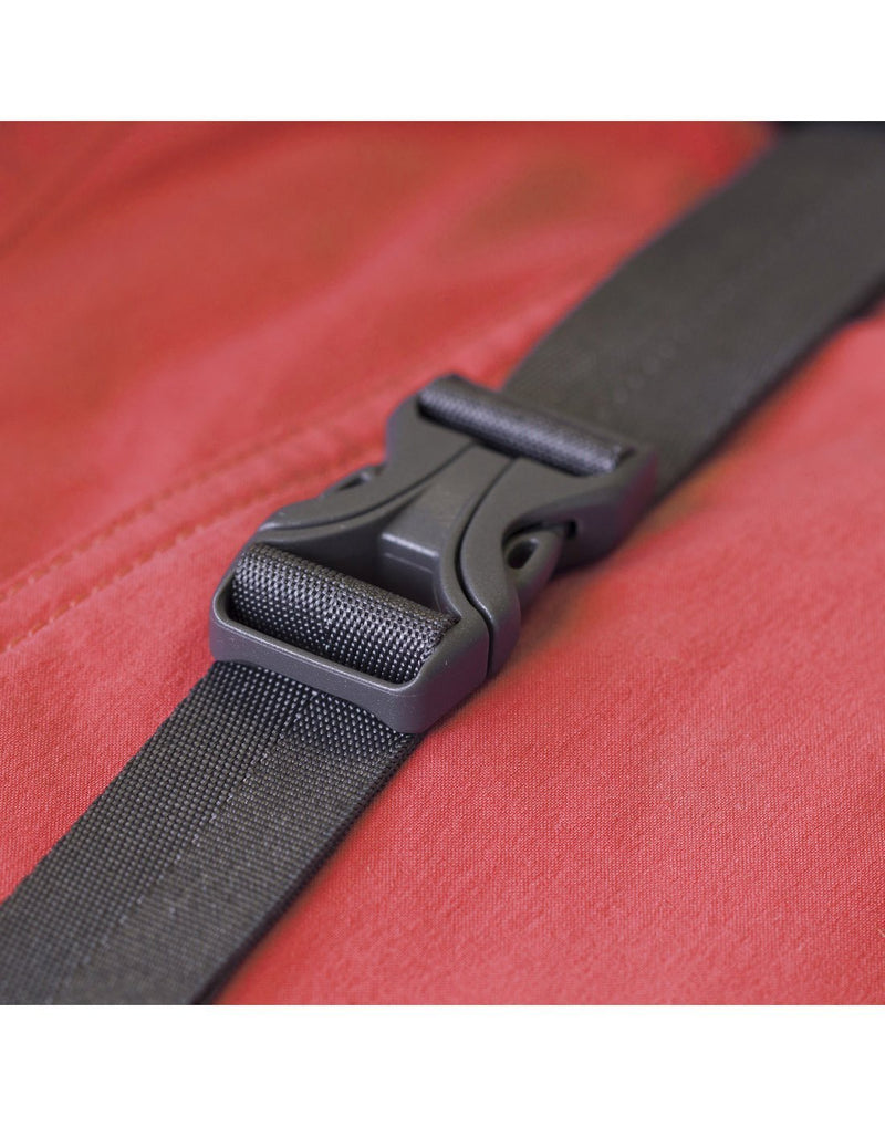 Osprey farpoint 40 jasper red colour men's backpack compression strap