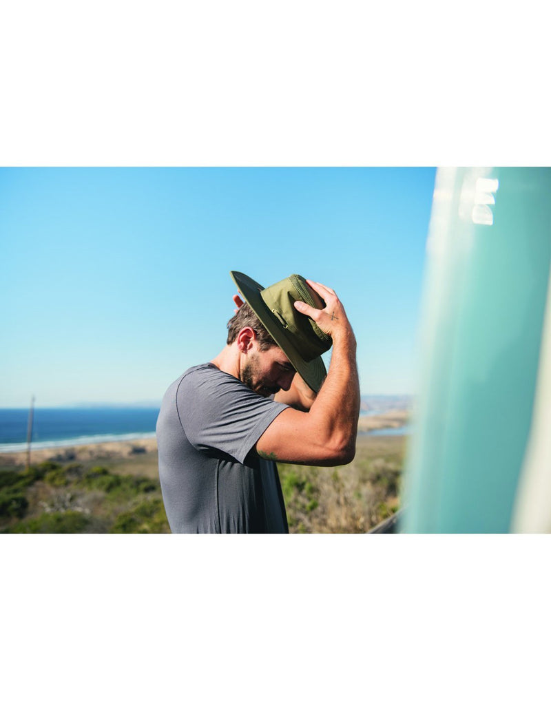 Men wearing Olive colour hat side view
